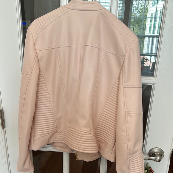 Calvin Klein light Pink Jacket with Gold Accents - Picture 5 of 7